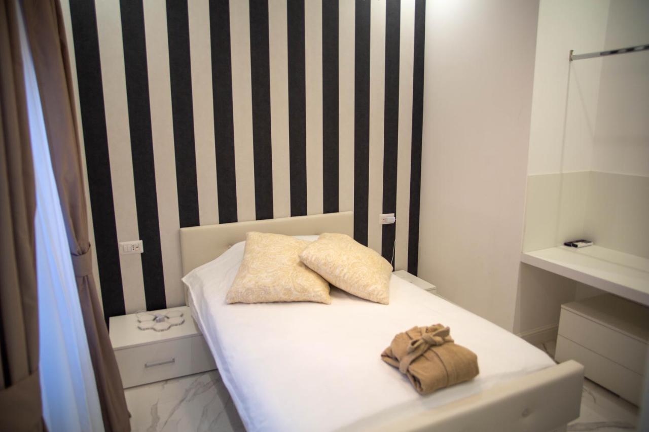 Bed and Breakfast Flyhouse Fiumicino Zewnętrze zdjęcie